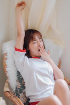 陪文强睡觉的女明星